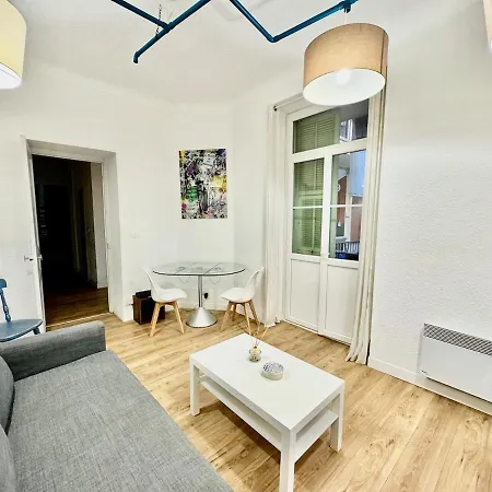 Charming Port Of Flat 1 Ницца