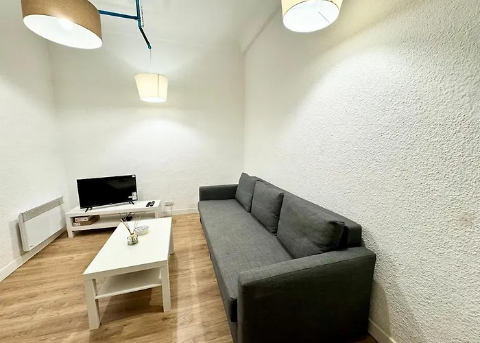 Charming Port Of Flat 1 Апартаменты