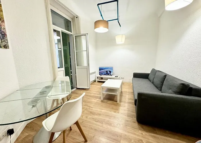 Charming Port Of Flat 1 아파트