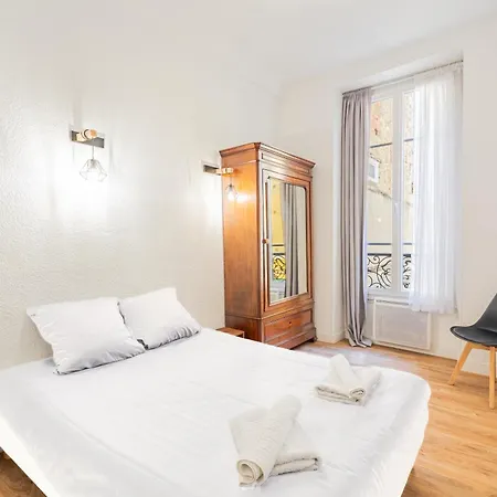 Charming Port Of Flat 1